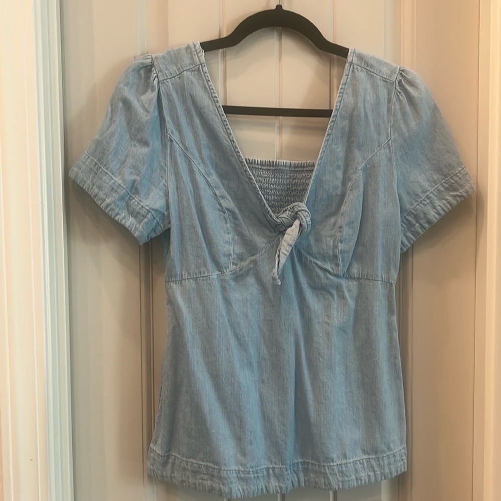 Old Navy Blue Puff Sleeve Smocked Blouse
